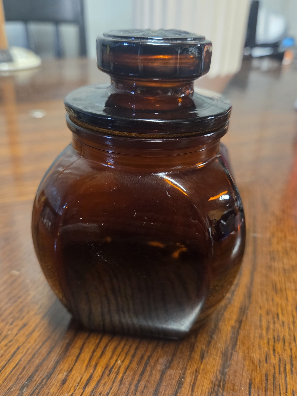 Amber Glass Apothecary Jar with Lid